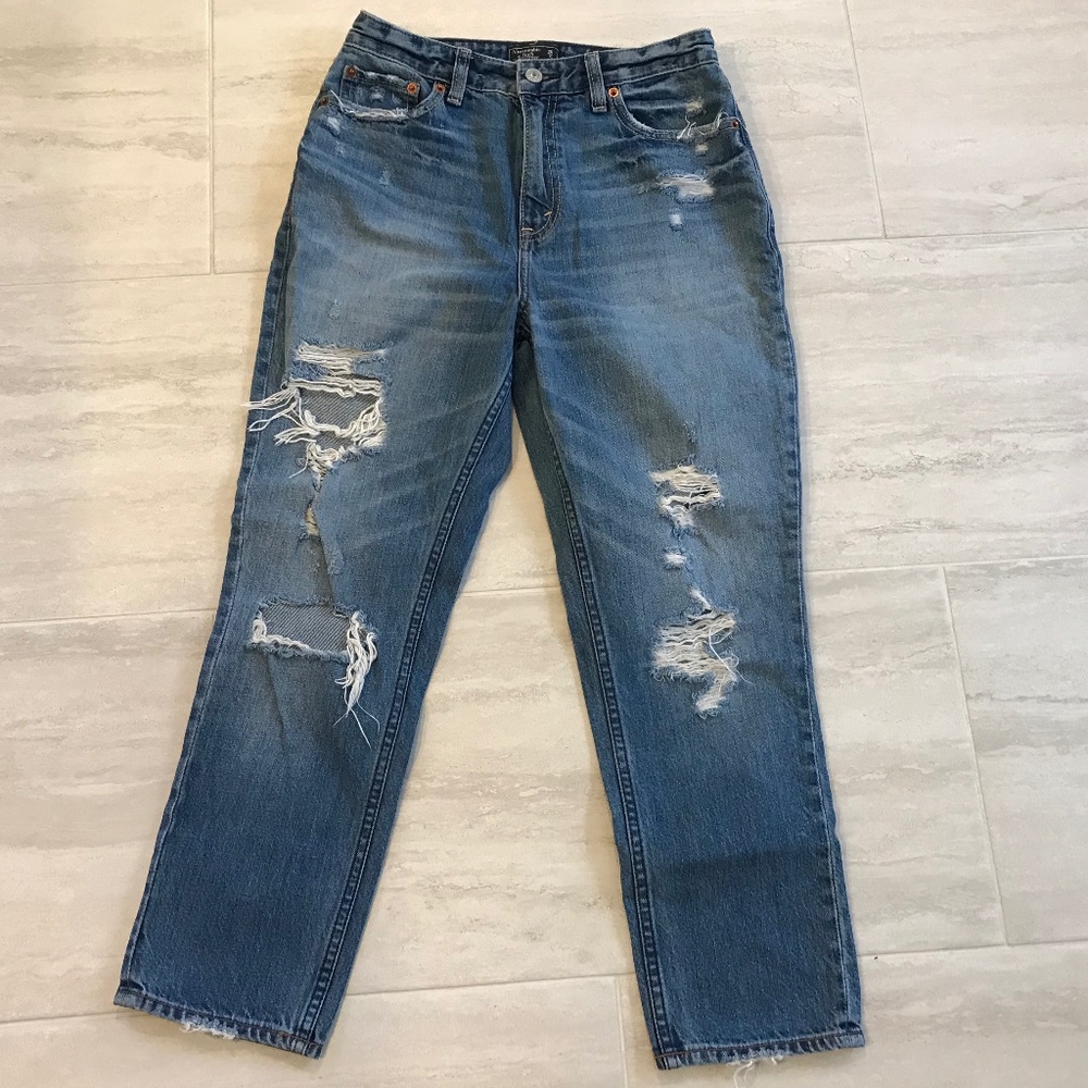 Abercrombie & Fitch Annie High Rise Girlfriend Jeans